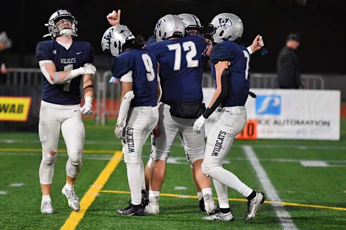 a Wilsonville Mountain View 5A Oregon football final November 24 2023 Leon Neuschwander 72